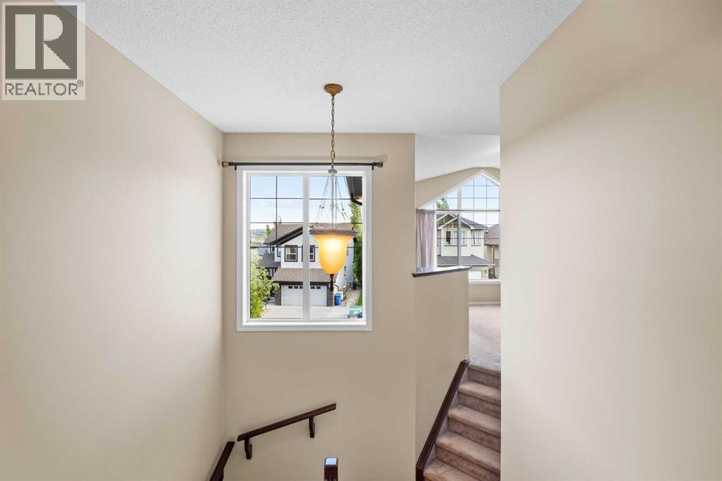 38 Westmount Way, Okotoks, Alberta  T1S 0E1 - Photo 21 - A2310440