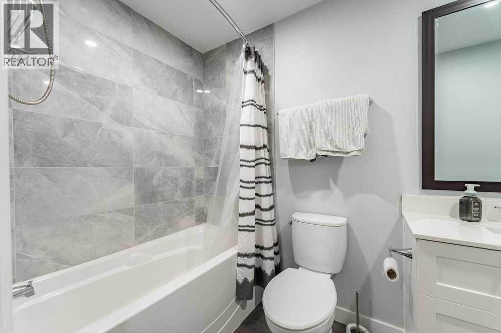 15 Windwood Grove SW, Airdrie, Alberta  T4B 3T2 - Photo 43 - A2321440