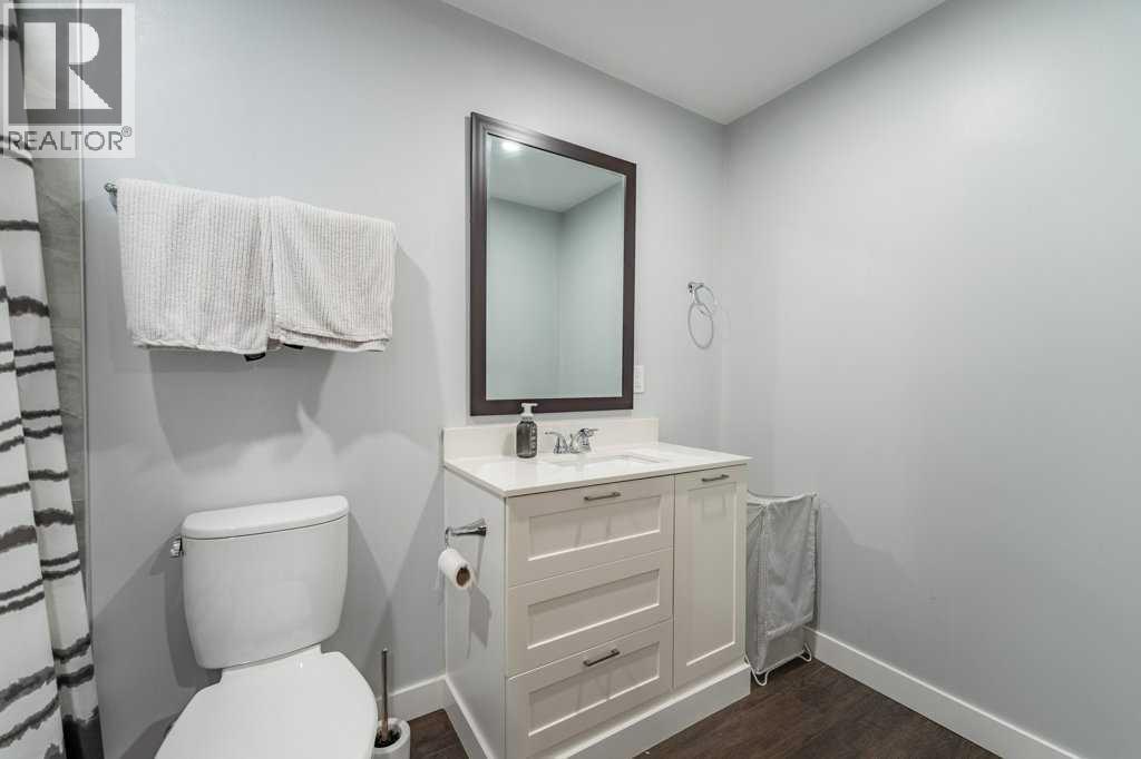 15 Windwood Grove SW, Airdrie, Alberta  T4B 3T2 - Photo 42 - A2321440