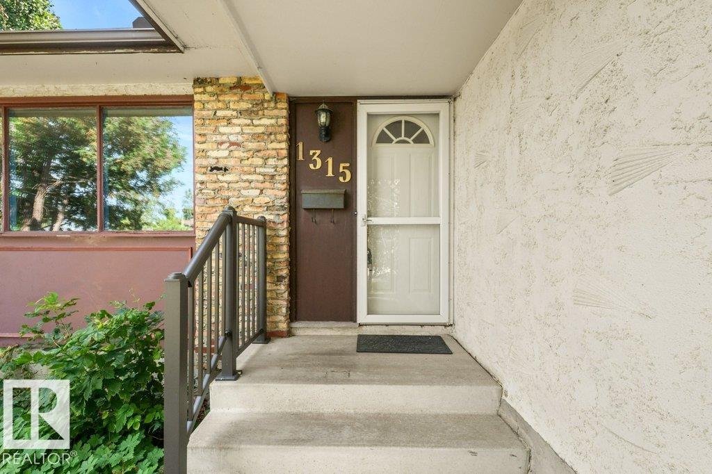 1315 69 ST NW, edmonton, Alberta