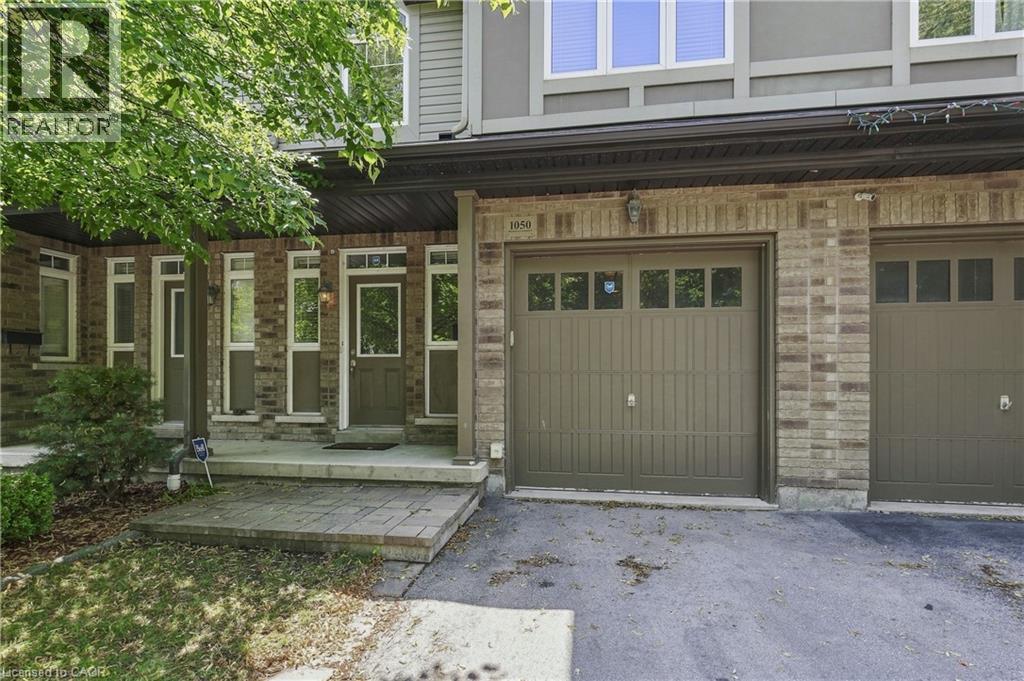 1050 Ryckman Common, Burlington, Ontario L7R 0B6 - Photo 3 - 40853856