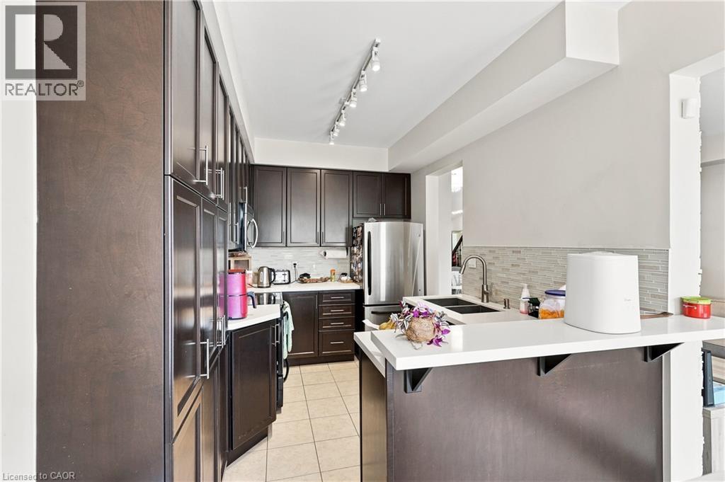 1050 Ryckman Common, Burlington, Ontario L7R 0B6 - Photo 8 - 40853856