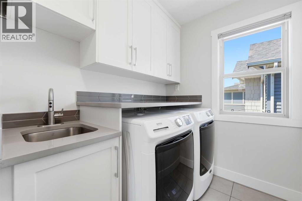 129 Kingsbury Close SE, Airdrie, Alberta  T4A 0R4 - Photo 33 - A2327850