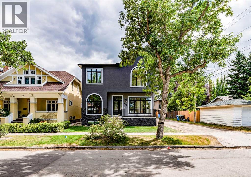 812 1 Street NW, Calgary, Alberta  T2M 2R7 - Photo 2 - A2334040