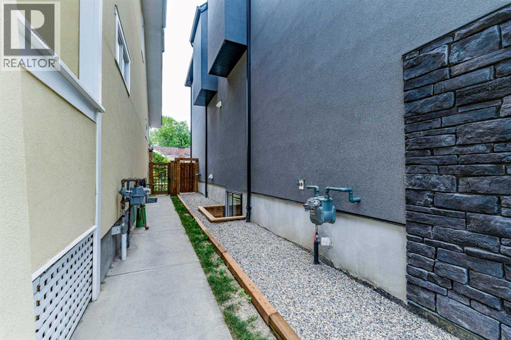 812 1 Street NW, Calgary, Alberta  T2M 2R7 - Photo 49 - A2334040