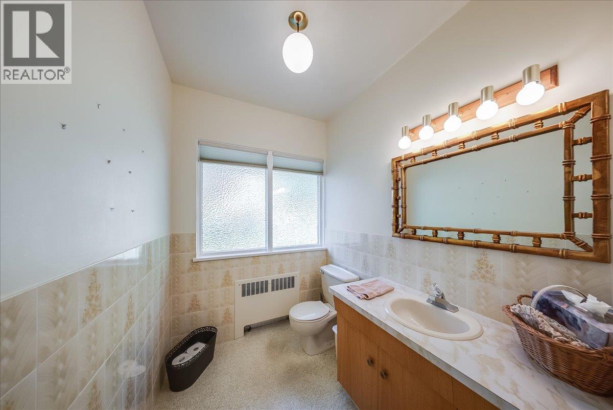 20 Hazlewood Drive, Trail, British Columbia  V1R 1E4 - Photo 19 - 10396937