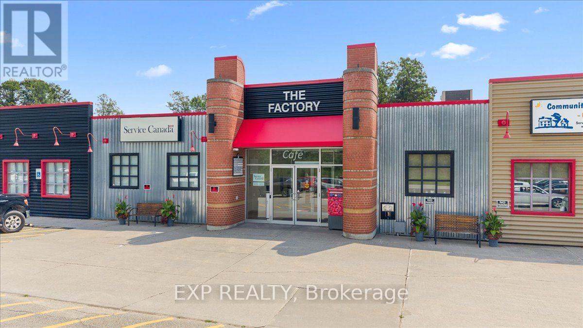 106 - 40 SUNSET BOULEVARD, Perth, Ontario