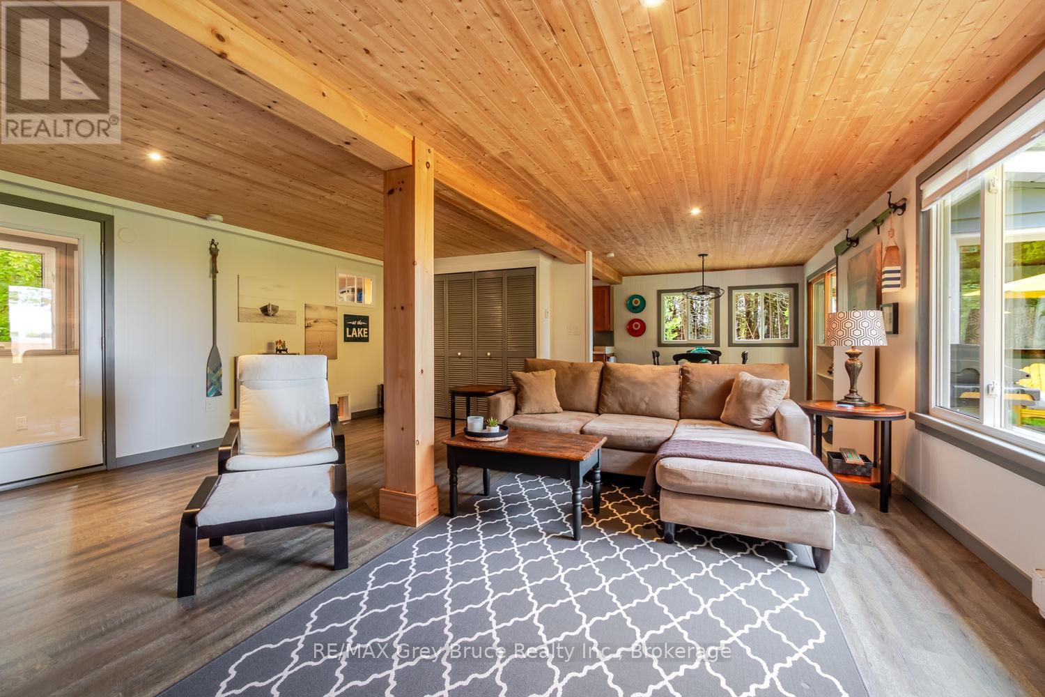 188 Bay Street, South Bruce Peninsula, Ontario  N0H 2T0 - Photo 17 - X13145546