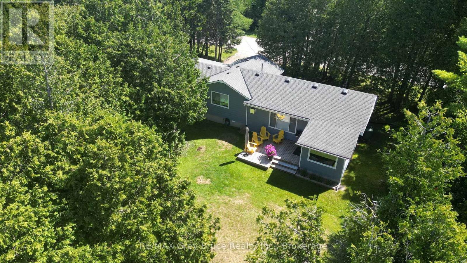 188 Bay Street, South Bruce Peninsula, Ontario  N0H 2T0 - Photo 3 - X13145546
