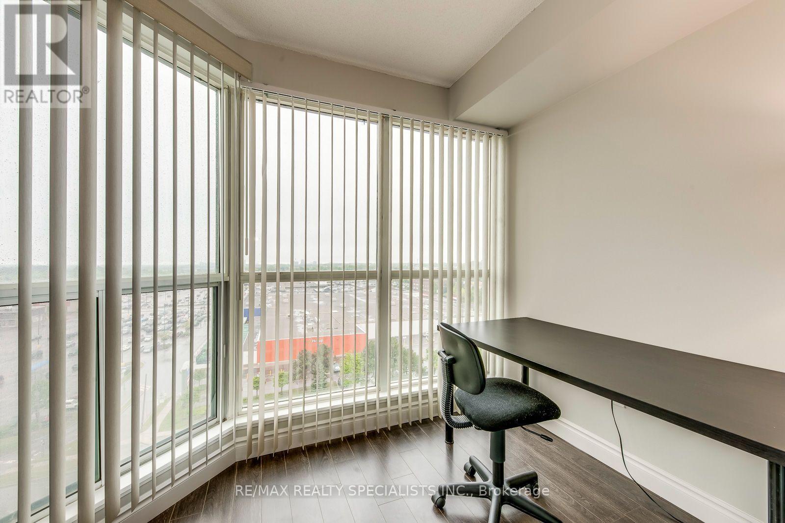 1112 - 2177 Burnhamthorpe Road W, Mississauga, Ontario  L5L 5P9 - Photo 25 - W13646168