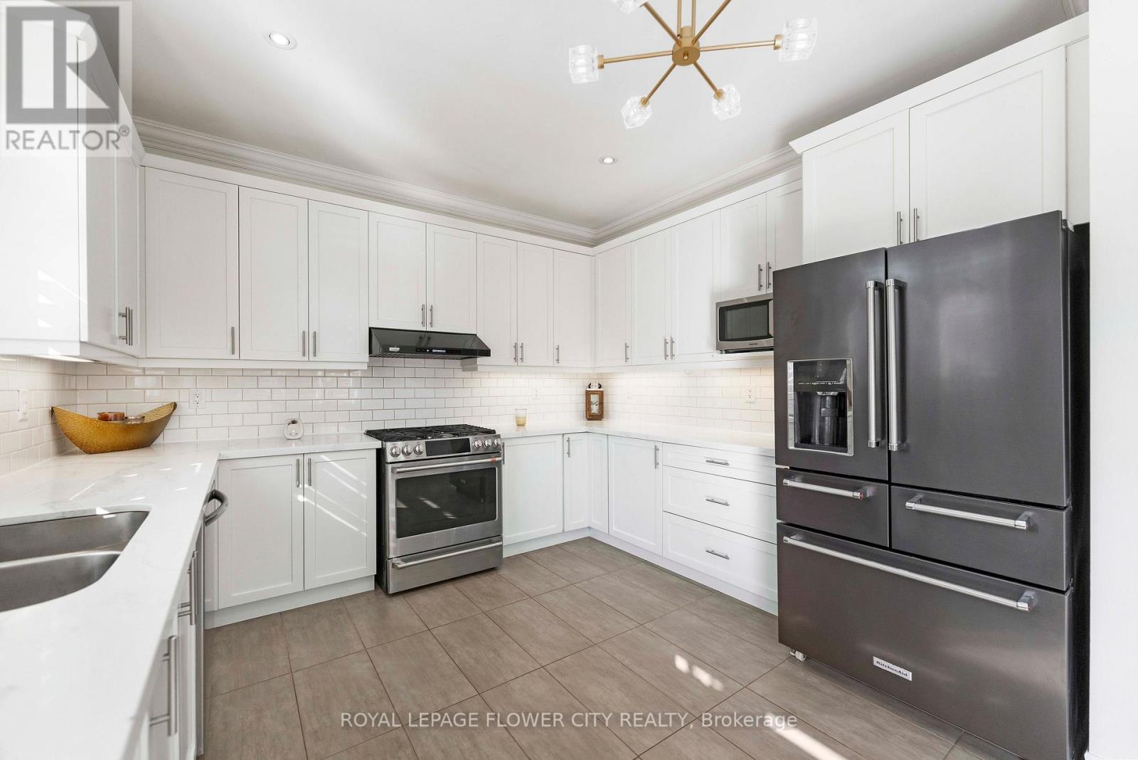 15127 Danby Road, Halton Hills, Ontario  L7G 0A6 - Photo 17 - W13646488