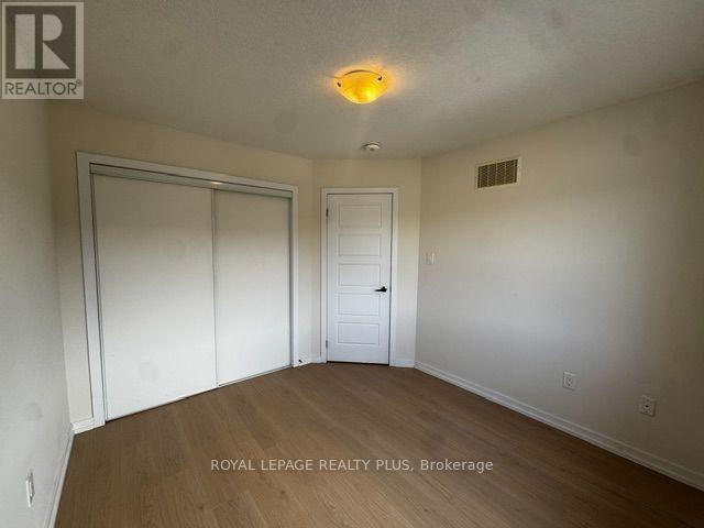 4 Prestwick Street, Hamilton, Ontario  L8J 0K6 - Photo 21 - X13623392