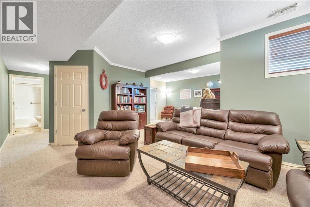 141 Ridgestone Lane, Diamond Valley, Alberta  T0L 0H0 - Photo 31 - A2320805
