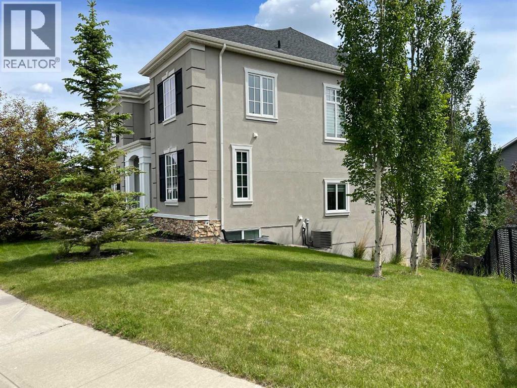 45 Rockcliff Heights NW, Calgary, Alberta  T3G 0C7 - Photo 5 - A2324286