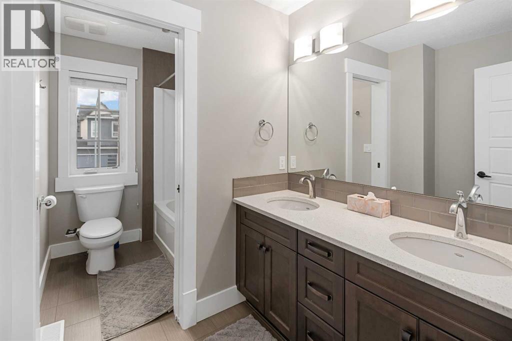 45 Rockcliff Heights NW, Calgary, Alberta  T3G 0C7 - Photo 32 - A2324286