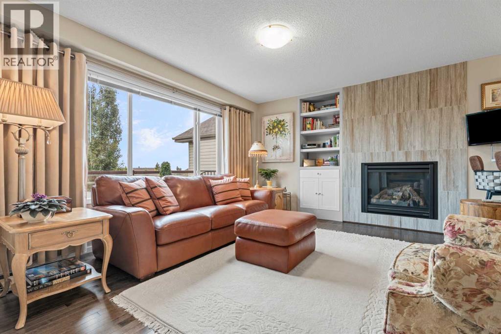 241 Sunset Heights, Cochrane, Alberta  T4C 0E1 - Photo 8 - A2328305