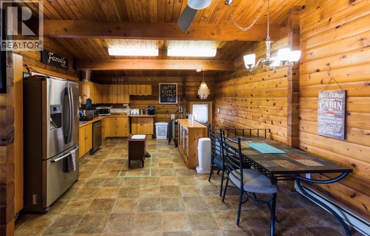 5785 Seymour Road, Celista, British Columbia  V0E 1M6 - Photo 2 - 10395656