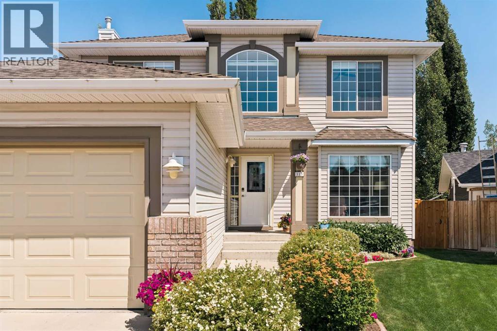 113 Douglasview Court SE, Calgary, Alberta