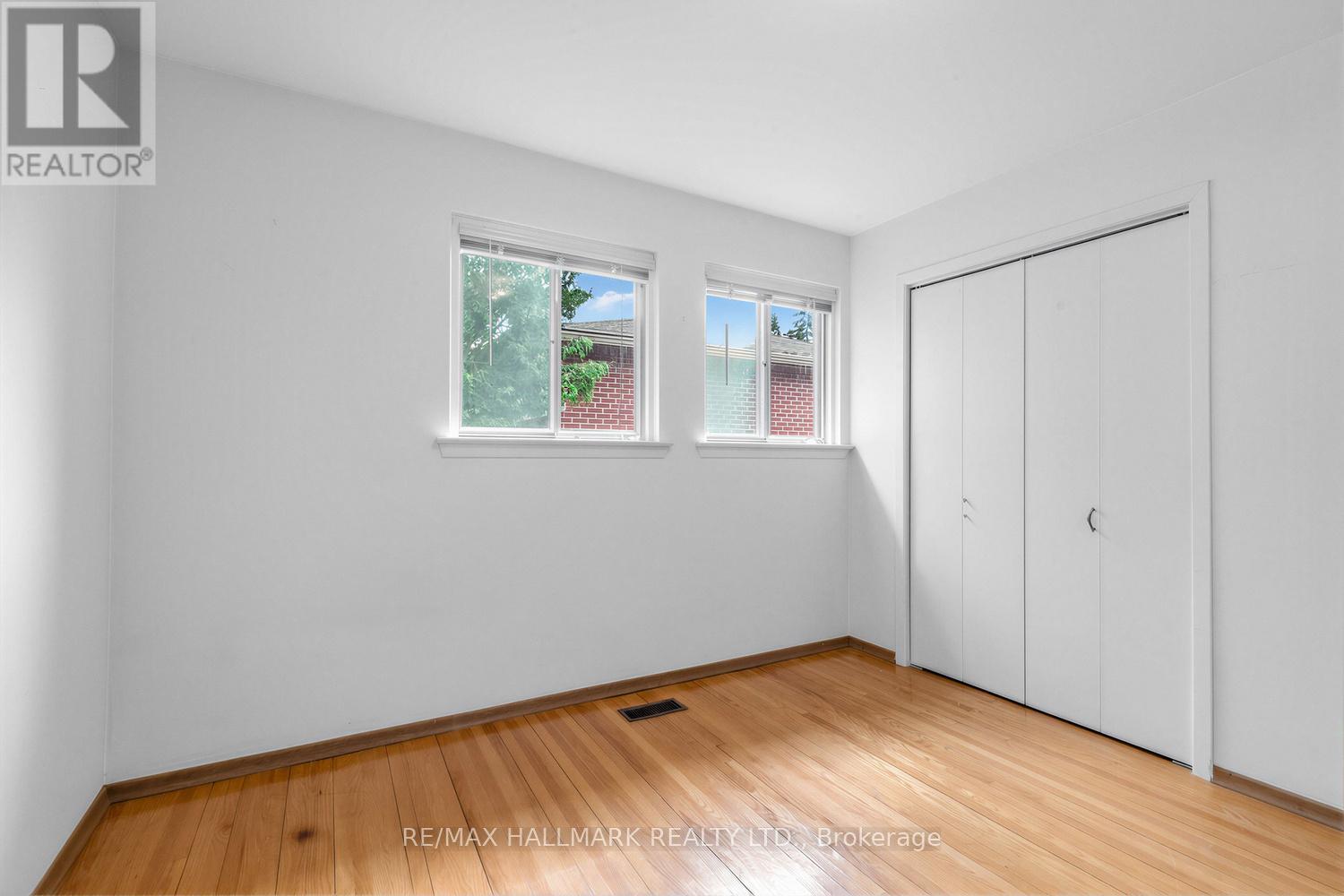 691 Conacher Drive, Toronto, Ontario M2M 3N4 - Photo 22 - C13474234