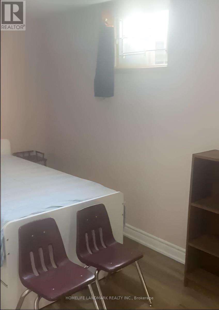 Basement Room C - 58 Deerbrook Trail N, Toronto, Ontario  M1W 1V4 - Photo 3 - E13641444