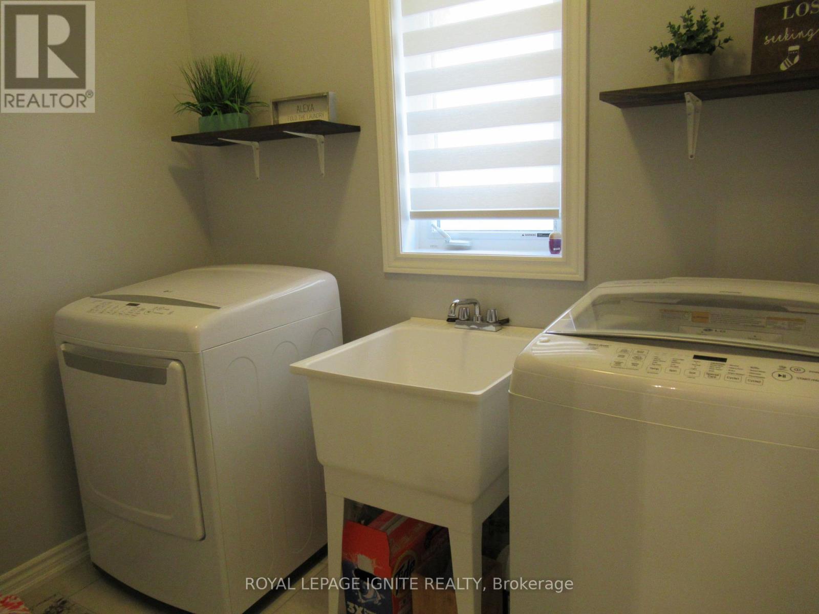 170 Gold Park Gate, Essa, Ontario  L3W 0B4 - Photo 25 - N13644534