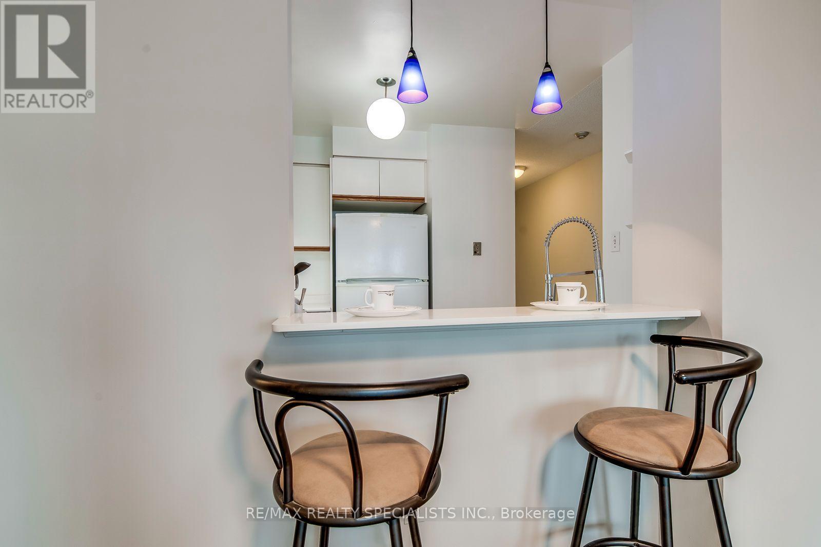1112 - 2177 Burnhamthorpe Road, Mississauga, Ontario  L5L 5P9 - Photo 14 - W13646208