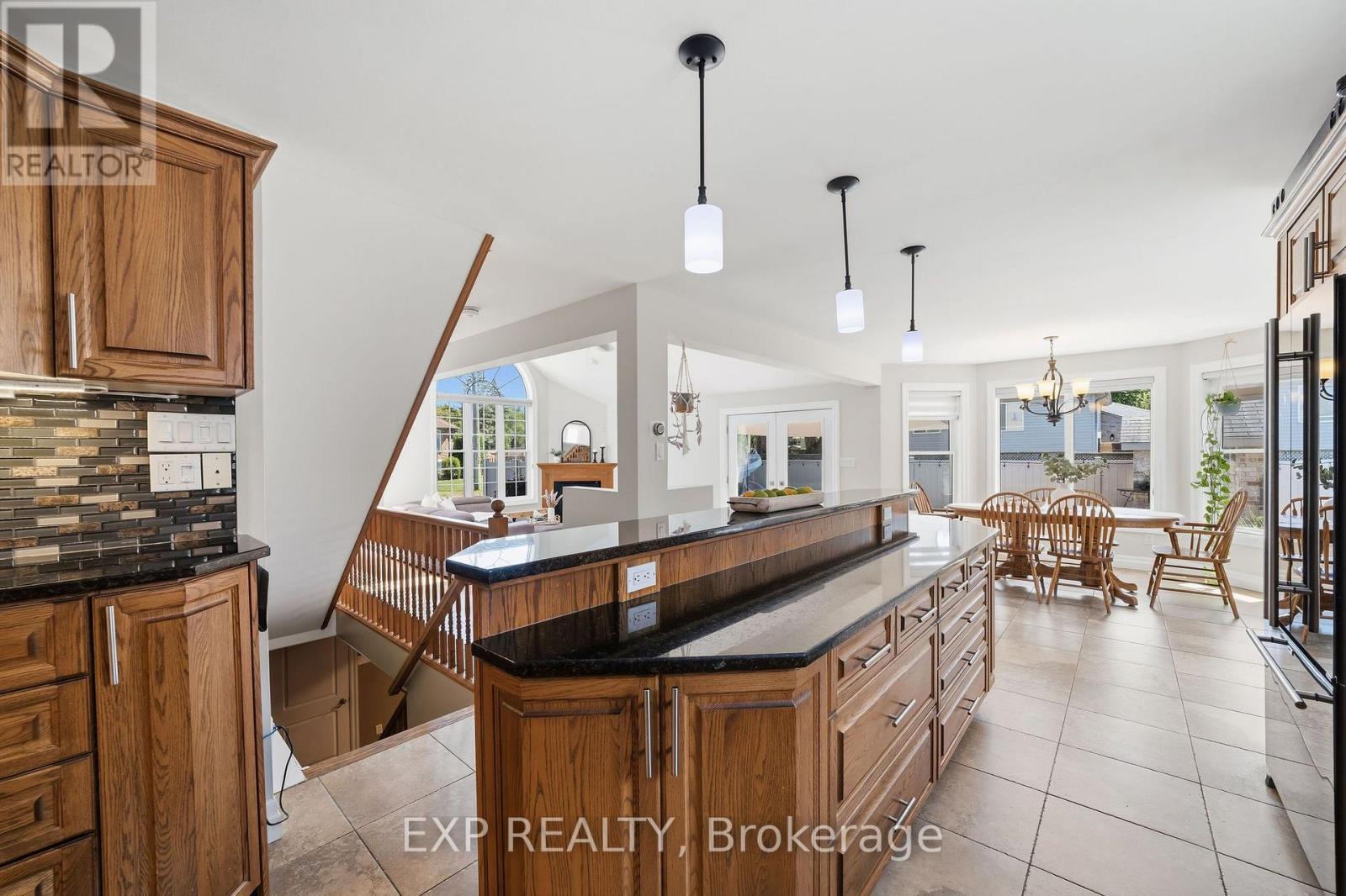 197 Gibson Crescent, Lucan Biddulph, Ontario  N0M 2J0 - Photo 5 - X13646820