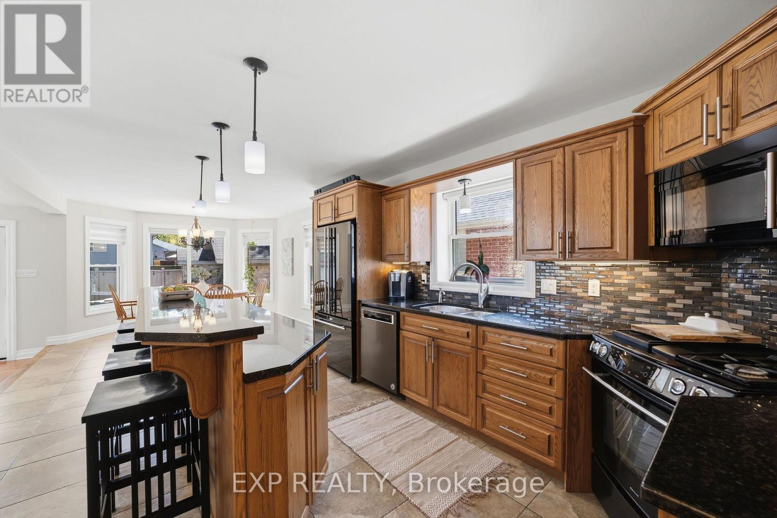 197 Gibson Crescent, Lucan Biddulph, Ontario  N0M 2J0 - Photo 6 - X13646820