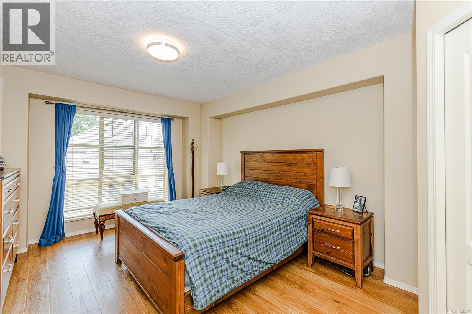 405 510 Marsett Pl, Saanich, British Columbia  V8Z 7J1 - Photo 16 - 1044416