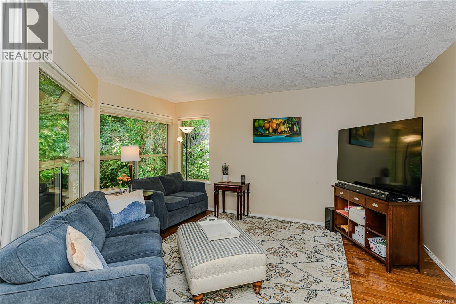 405 510 Marsett Pl, Saanich, British Columbia  V8Z 7J1 - Photo 12 - 1044416