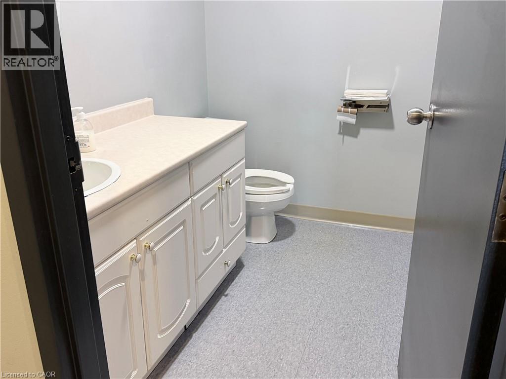 3375 North Service Road Unit# C8, Burlington, Ontario  L7N 3G2 - Photo 16 - 40850589
