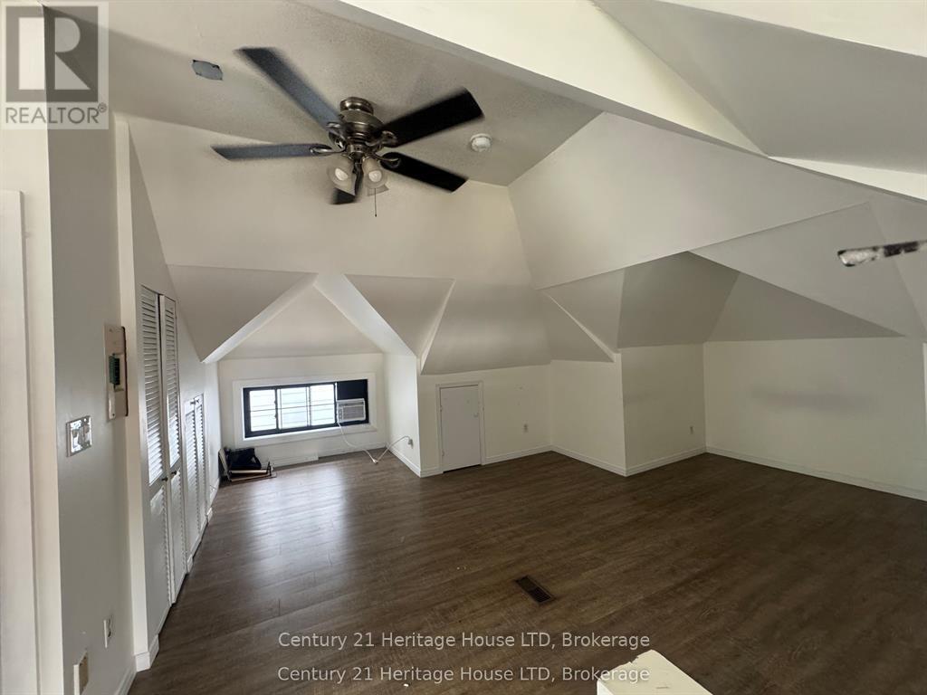 3 - 344 Ridge Road, Fort Erie, Ontario  L0S 1N0 - Photo 1 - X13646822