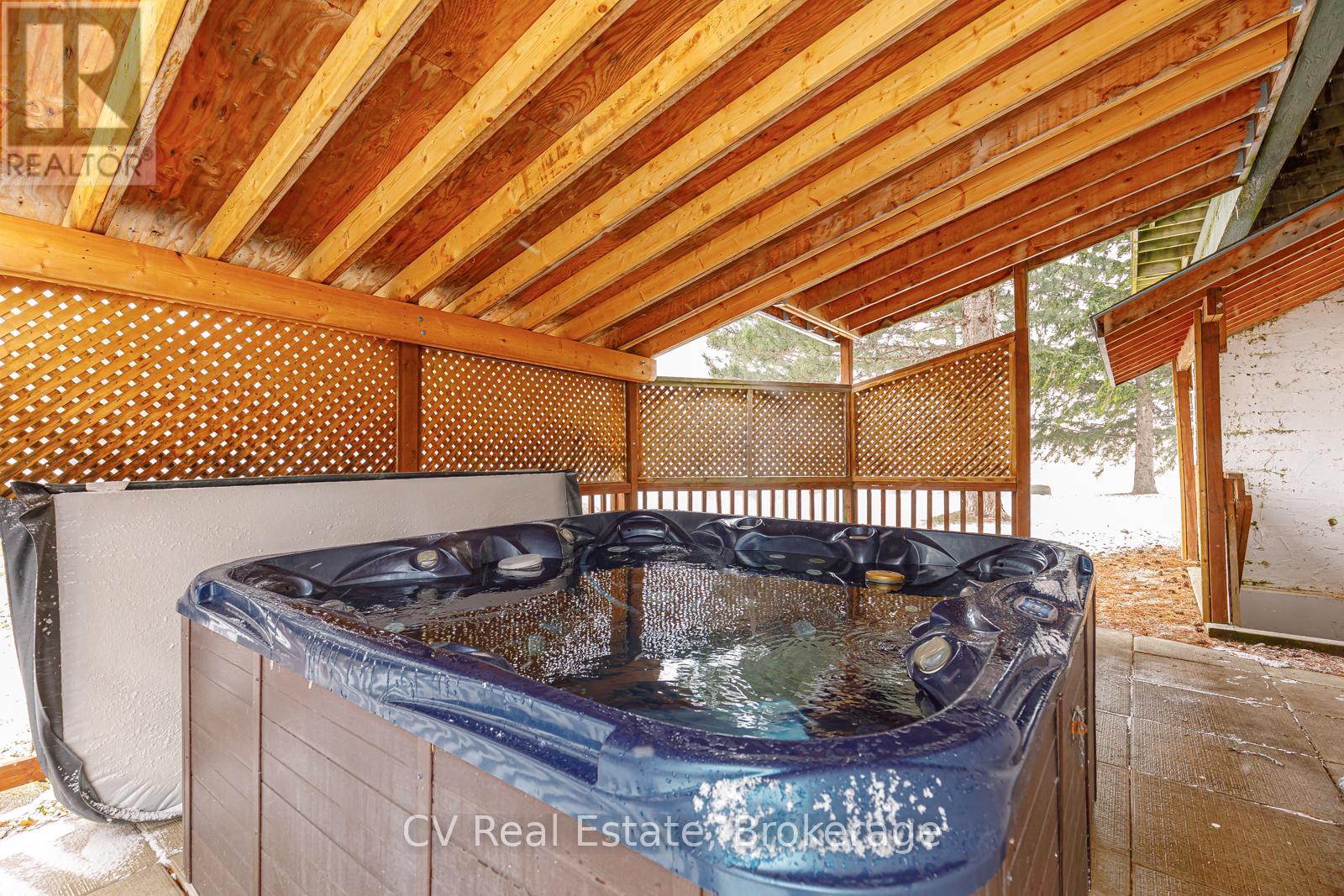 141 Kandahar Lane, Blue Mountains, Ontario  L9Y 0N3 - Photo 34 - X12880200