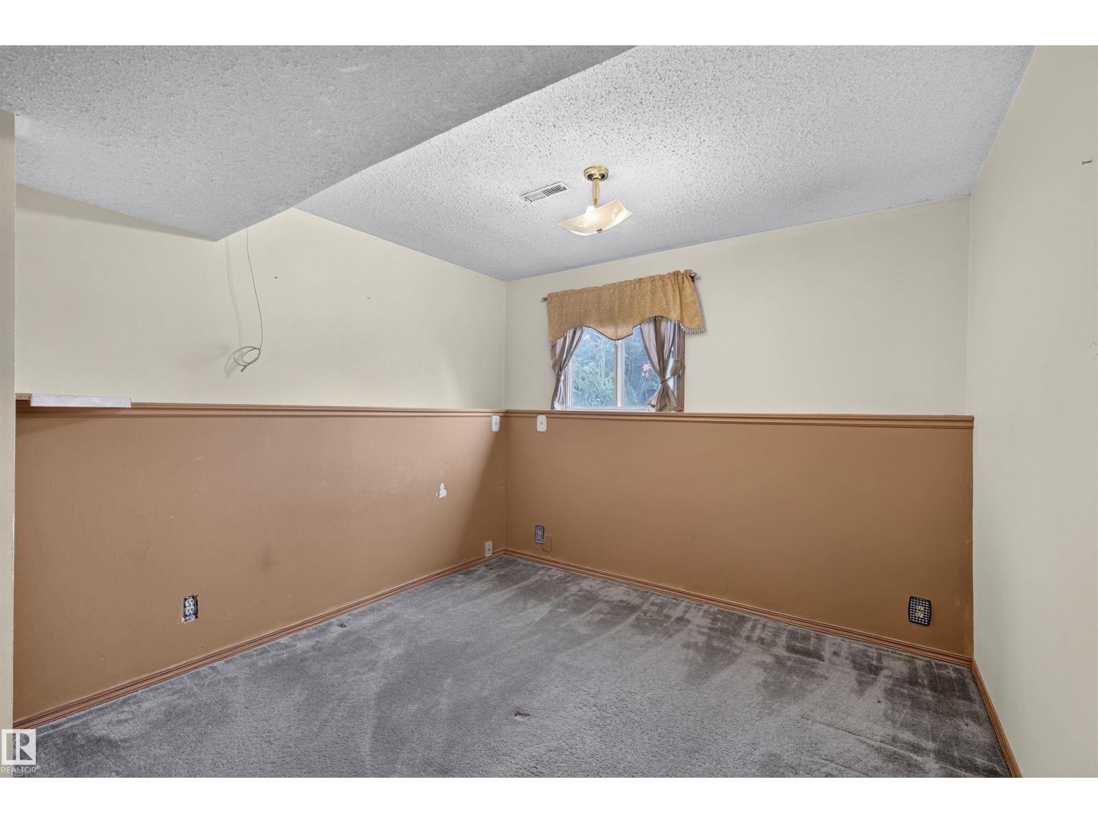 6348 34a Av Nw, Edmonton, Alberta  T6L 1E4 - Photo 30 - E4502442