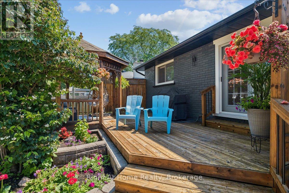 275 Kent Crescent, Burlington, Ontario  L7L 4T2 - Photo 37 - W13646886