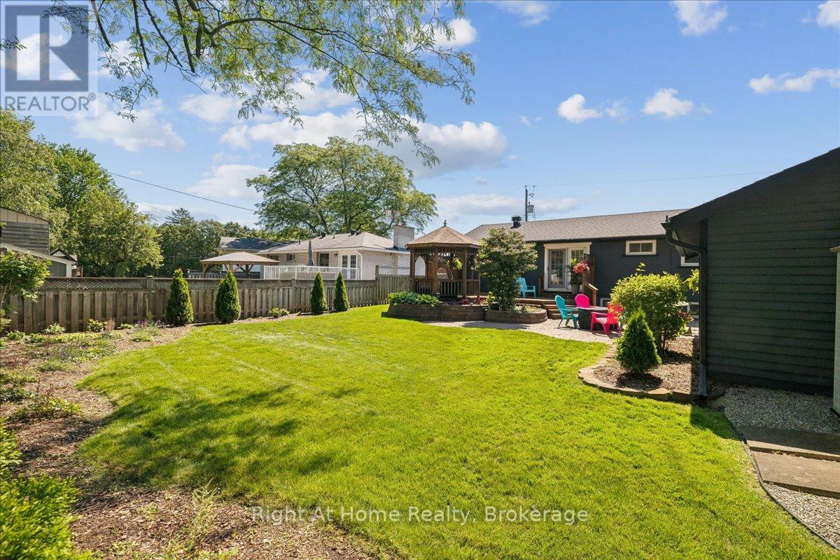 275 Kent Crescent, Burlington, Ontario  L7L 4T2 - Photo 40 - W13646886