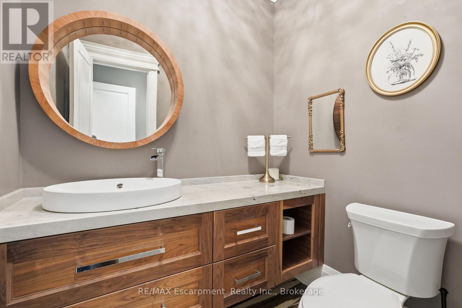 4180 Lakeshore Road, Burlington, Ontario  L7L 1A4 - Photo 19 - W13647040