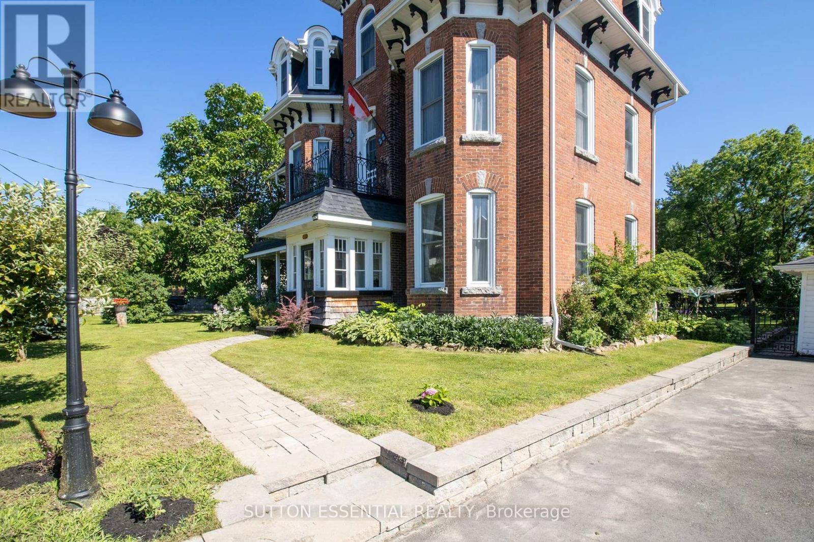 46 Quabbin Road, Front Of Yonge, Ontario  K0E 1R0 - Photo 2 - X13646998