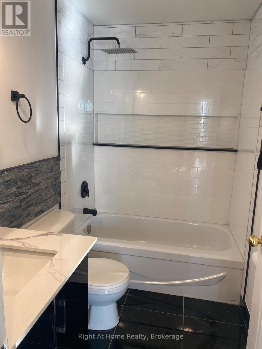 1215 - 11753 Sheppard Avenue E, Toronto, Ontario M1B 5M3 - Photo 23 - E13645460