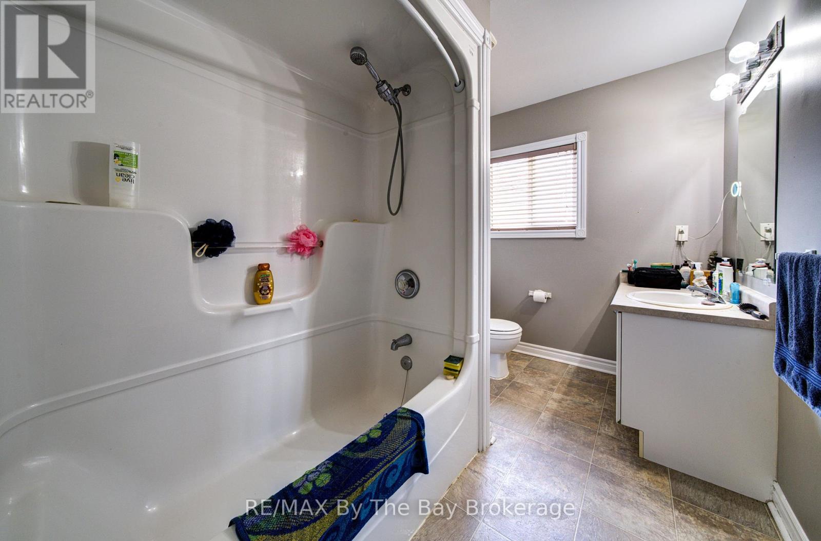 50 Donato Way, Wasaga Beach, Ontario  L9Z 1R9 - Photo 7 - S13647026