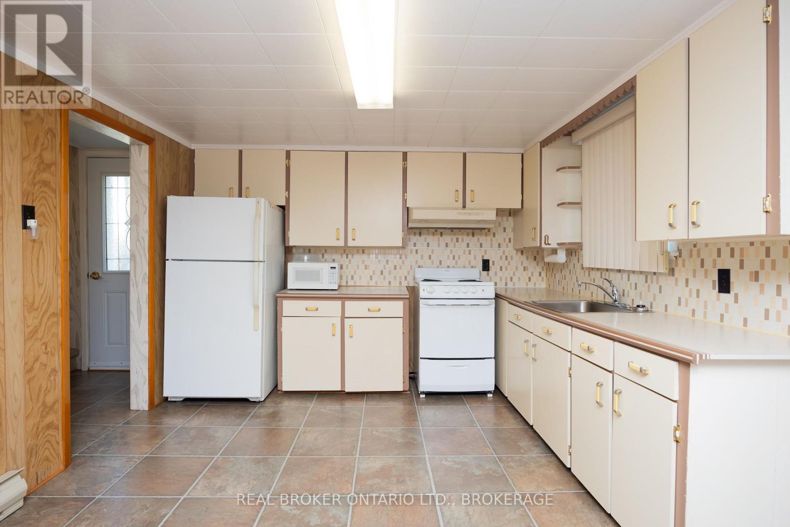 287 East Boundary Road, North Glengarry, Ontario  K0C 1A0 - Photo 5 - X13647030