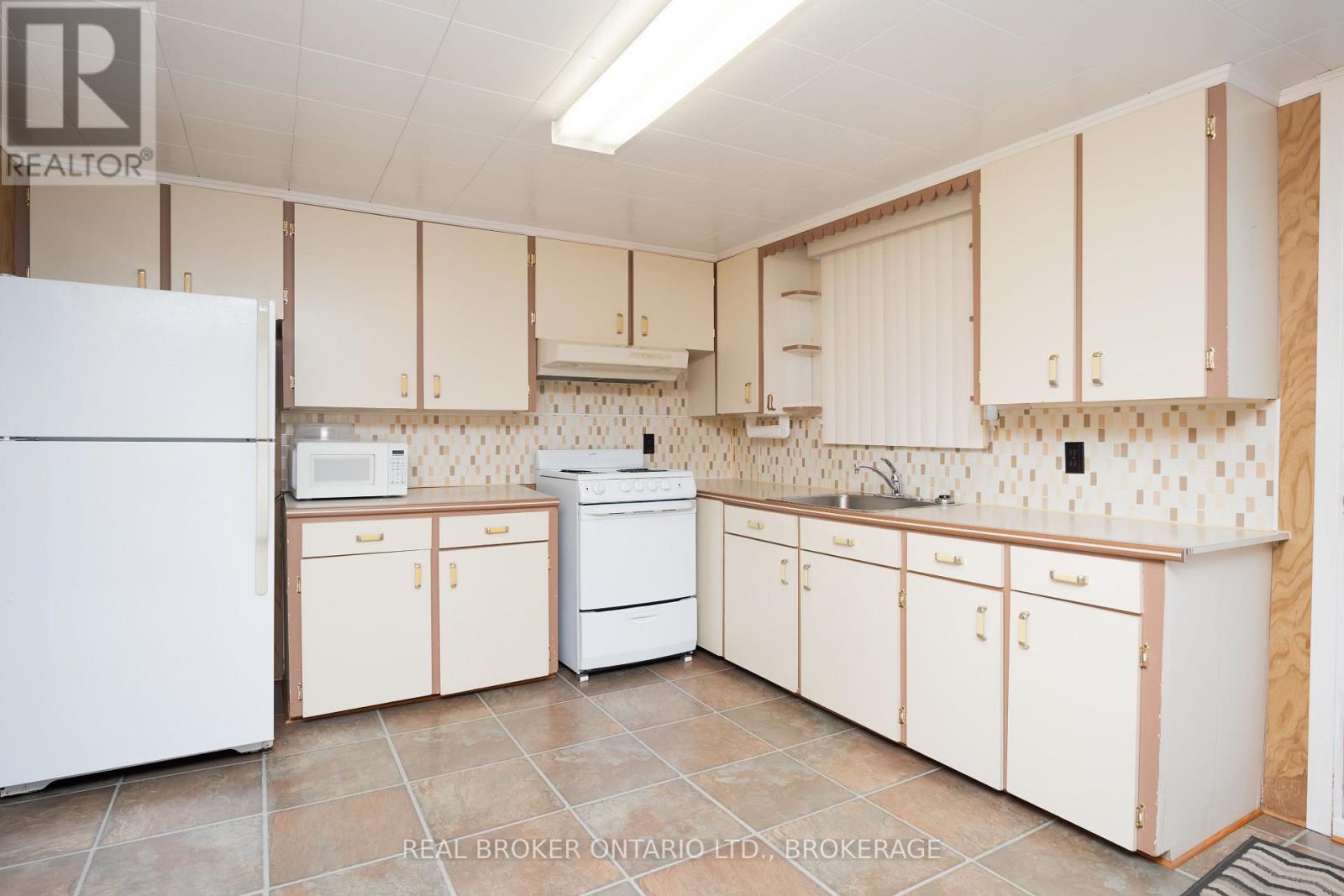 287 East Boundary Road, North Glengarry, Ontario  K0C 1A0 - Photo 6 - X13647030