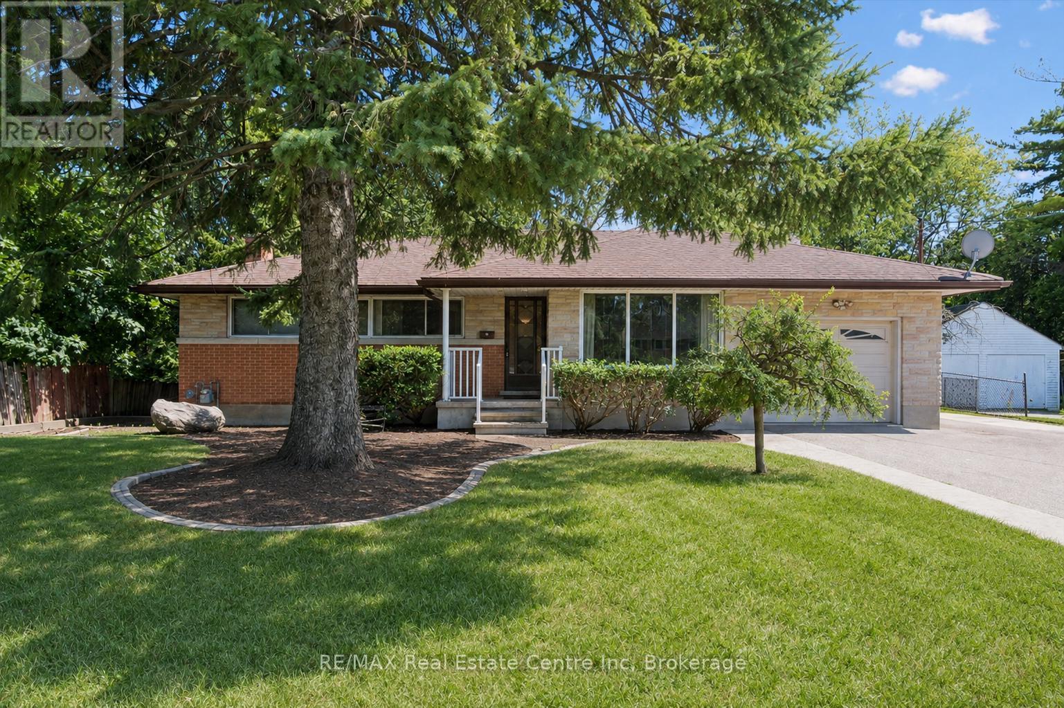 289 SPEEDVALE AVENUE E, Guelph, Ontario