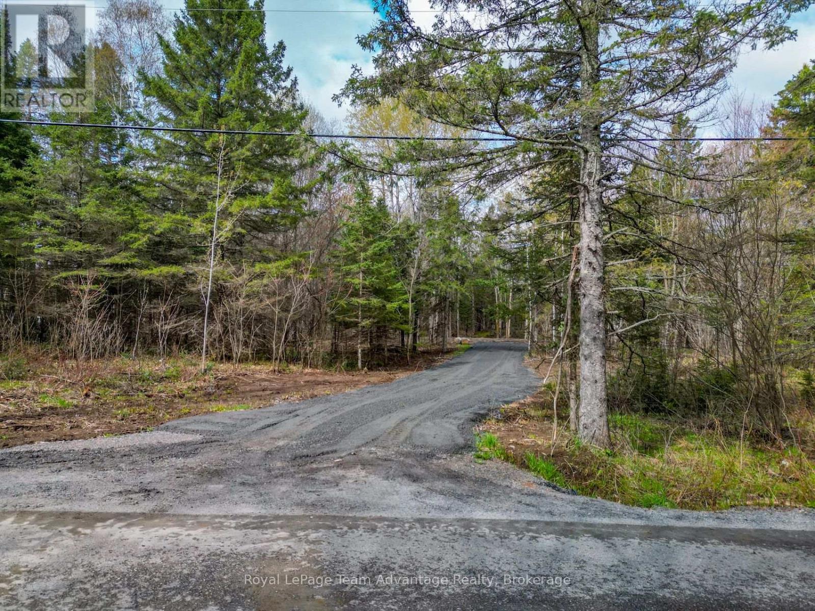 0 CENTRE ROAD W, McKellar, Ontario