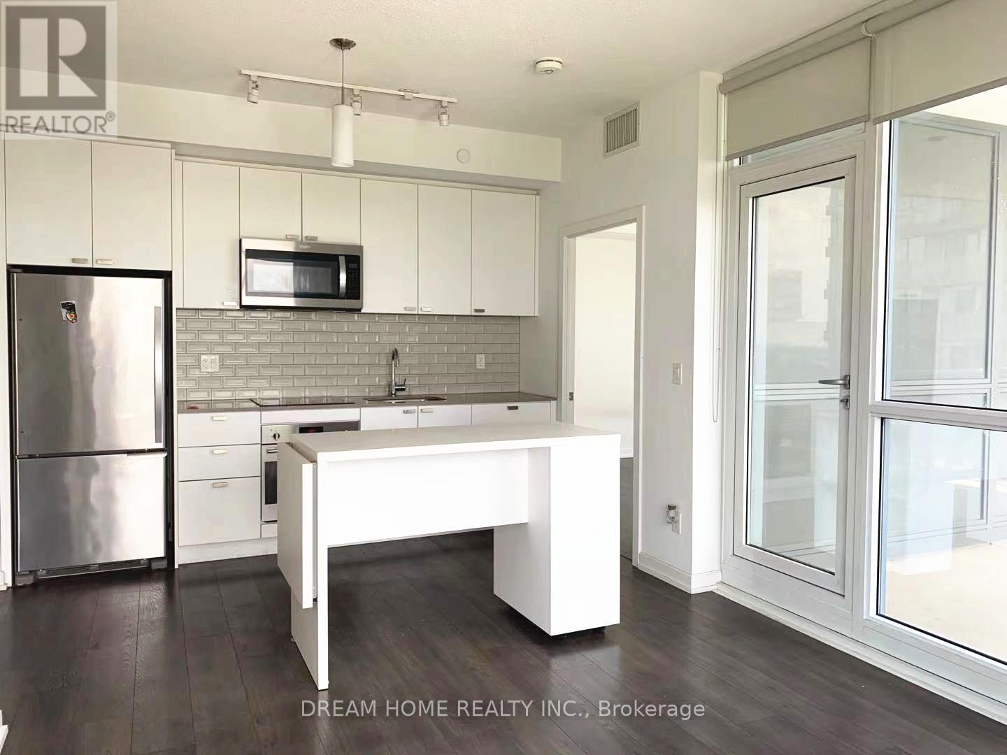 2004 - 56 Forest Manor Road, Toronto, Ontario  M2J 1M6 - Photo 10 - C13646804