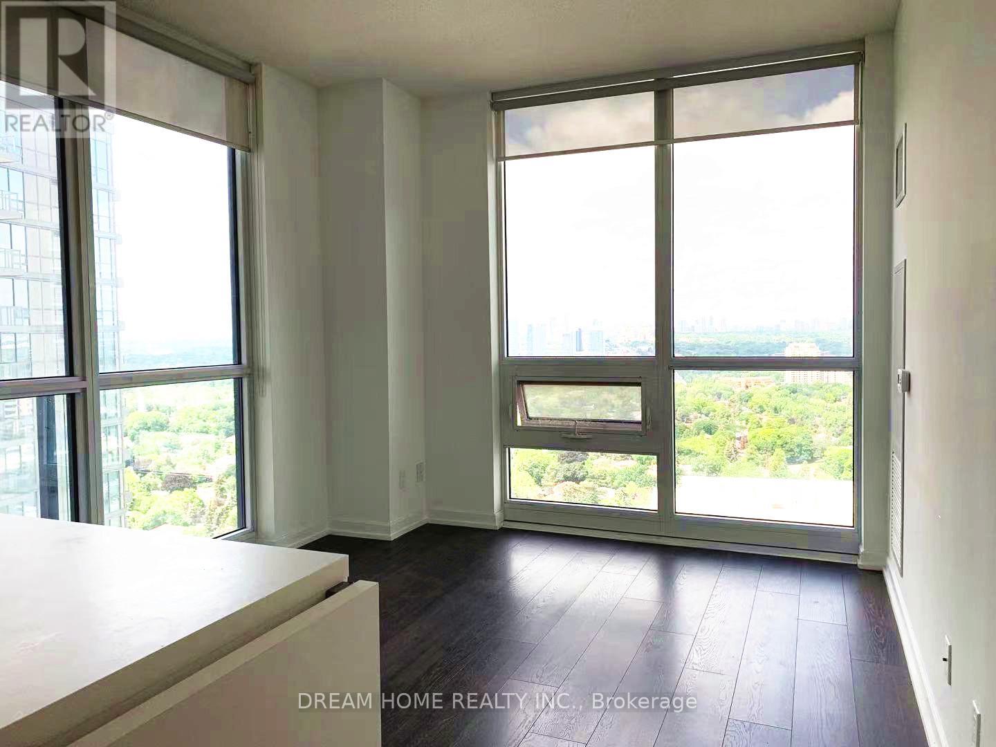 2004 - 56 Forest Manor Road, Toronto, Ontario  M2J 1M6 - Photo 9 - C13646804