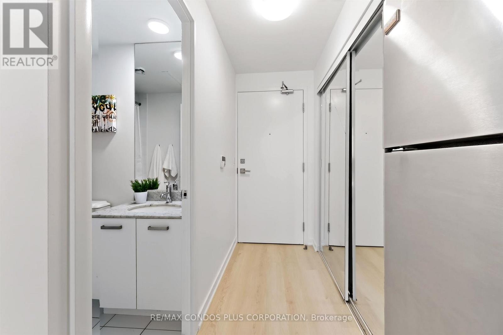 406 - 832 Bay Street, Toronto, Ontario  M5S 1Z6 - Photo 16 - C13646850