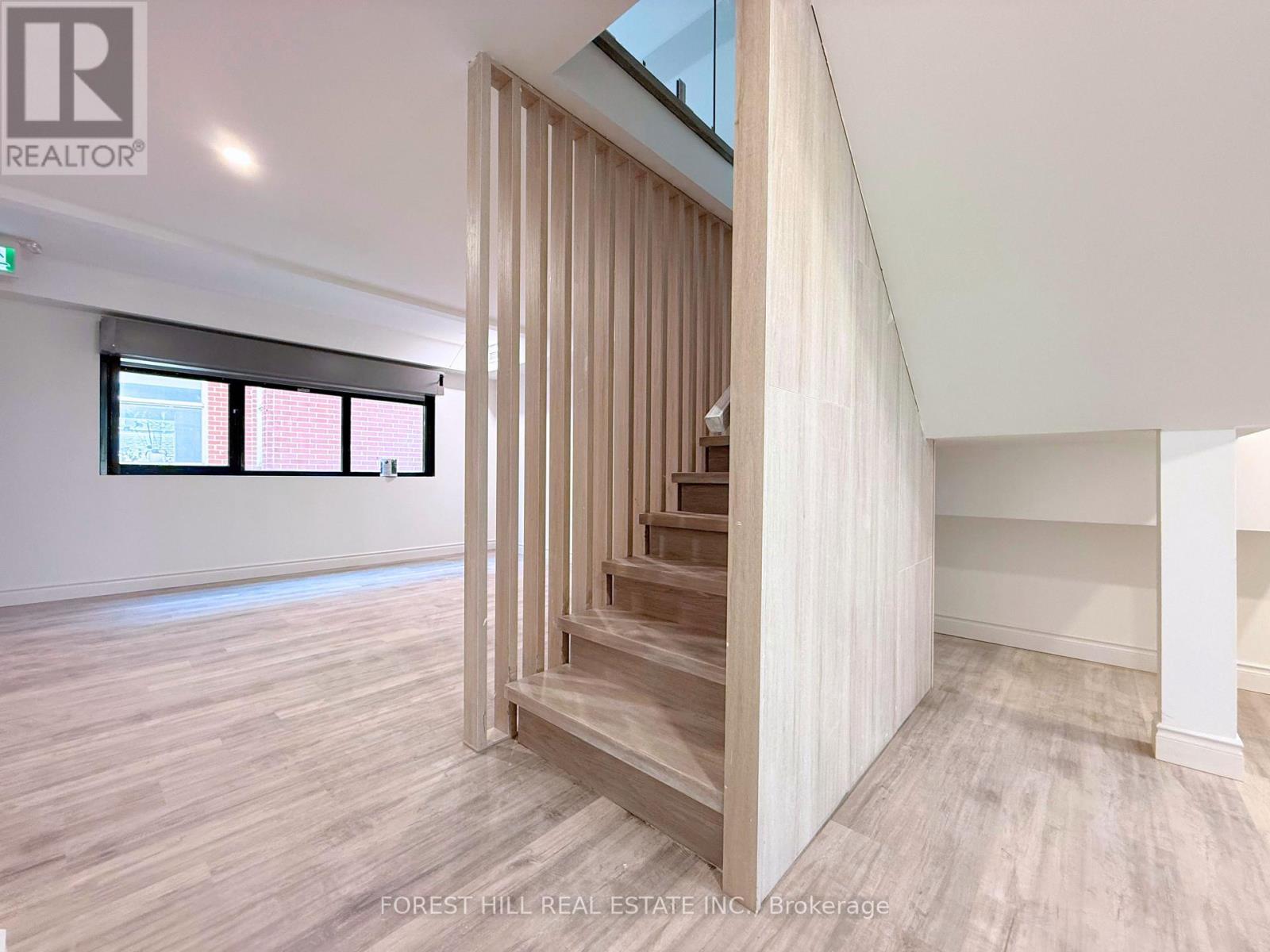4 - 3429 Yonge Street, Toronto, Ontario  M4N 2N1 - Photo 10 - C13646972
