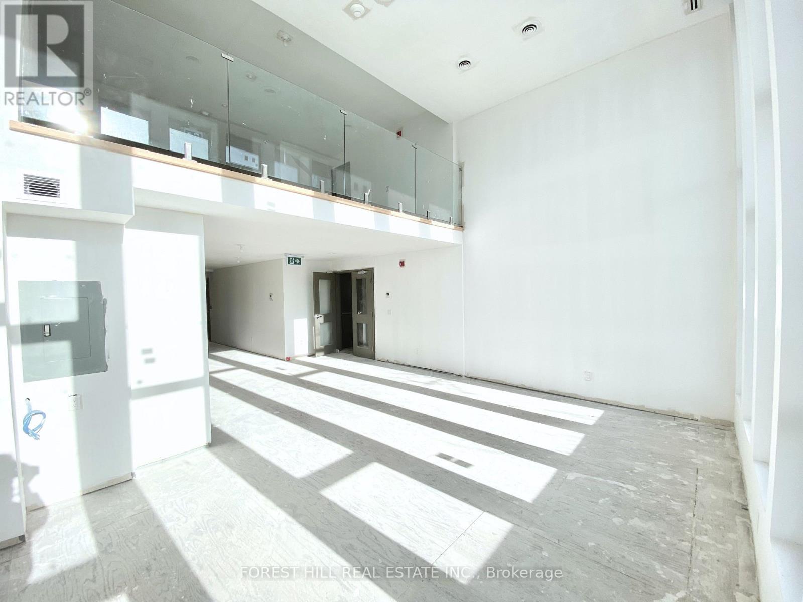 3 - 3429 Yonge Street, Toronto, Ontario  M4N 2N1 - Photo 2 - C13647014