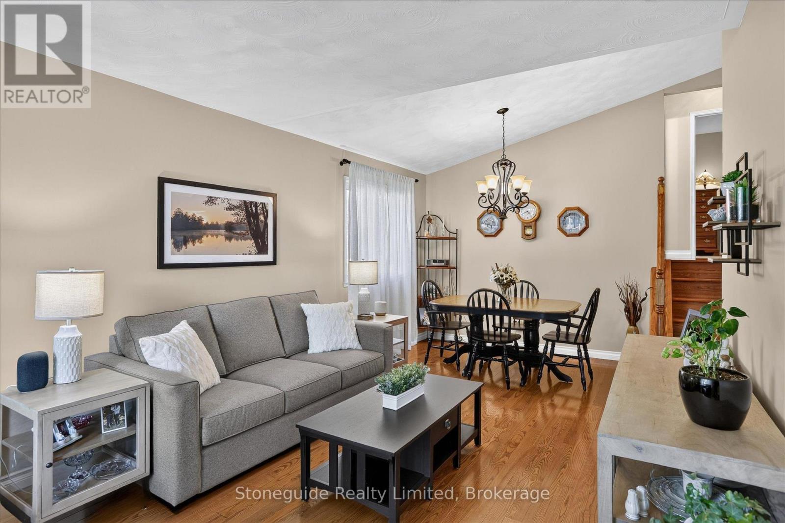 814 Milford Drive, Peterborough, Ontario  K9J 8J5 - Photo 7 - X13646864